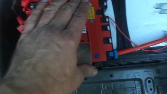 Замена и регистрация аккумулятора BMW F10 смотреть онлайн