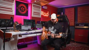 Portable Super Compact Amplifier | BOSS Dual Cube LX Guitar | LuckyMusic.com