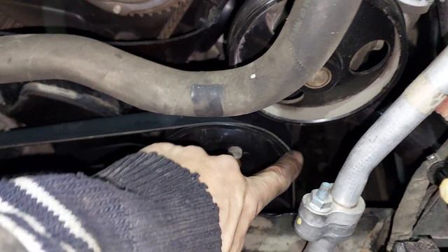 Как установить ремень генератора Chevrolet Cruz 2013 1.8 смотреть онлайн