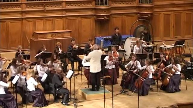 ММКО / Ж.Ибер - Парад смотреть онлайн