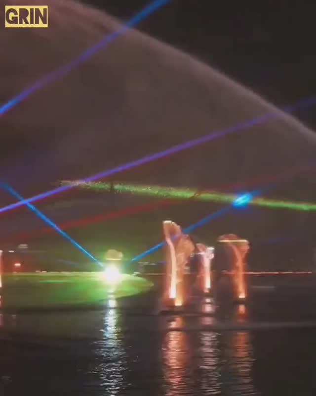 Лазерное шоу Дубай
