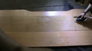 Как не надо резать закаленное стекло !!