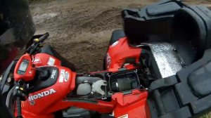 вода в корпусе воздушного фильтра Хонда TRX-680