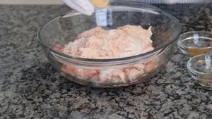 КУРИНАЯ КОЛБАСА без желатина,крахмала и оболочки.Потрясающе вкусная! Разлетается на 1-2-3!