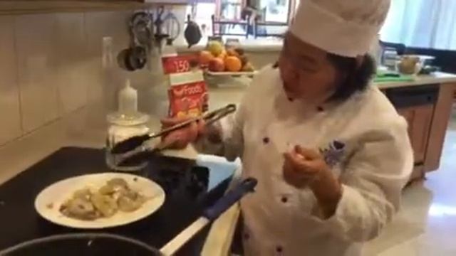 PUBLIC AFFAIRS: AWEE ABAYARI interviews MASTER CHEF EVELYN BUNOAN.  PART 7 смотреть онлайн