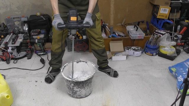 Реально рабочий инструмент для дома / Строительный миксер DEKO DKM1600W