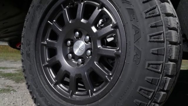 2021 Chevrolet Colorado ZR2 Bison смотреть онлайн