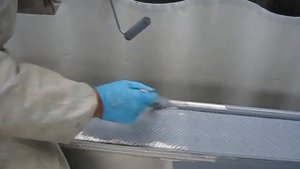 Прокрашиваем труднодоступные места