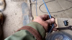 обратка ч-форсунки на Форд 2.5л, как заменить