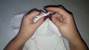 Жилет спицами.Детский жилет БЕЛАЯ ЗЕФИРКА.