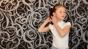 Загребина Аделия 7 лет. Видеовизитка