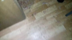 Пацан набухался и обрыгал всю комнату !