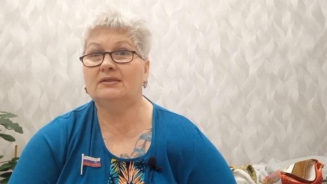 Органайзер для крючков и всякой вязальной нужности.Много носочков не бывает.