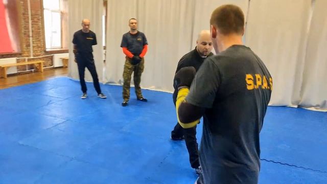 Тактика поединка в ножевом бою, часть 16