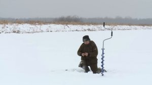 Ловля окуня и щуки по перволедью. Открытие зимнего сезона. Тестируем балансиры Strike Pro