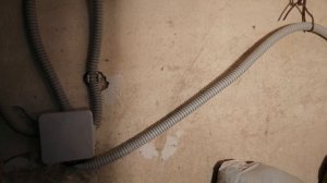 Другой способ установки квадратных подрозетников