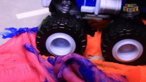 Вспыш и чудо машинки: Play doh - Цветной трек! Мультики для детей. Игрушки