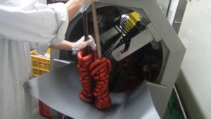 Делитель сосисок барабанного типа
