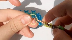 ?☀️ЦЫПЛЁНОК НА РУЧКУ☀️? из резиночек Rainbow loom〰️ The Nikita ✔