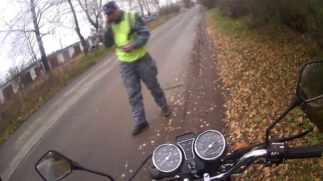 Остановили ДПС #2. Проверка ВУ на наличие штрафов! смотреть онлайн