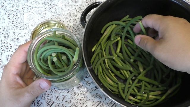 Маринованные чесночные стрелки Рецепт закуски