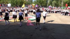 Саратов. 1 сентября в школе № 44