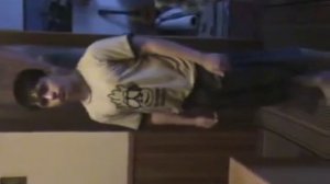 Пьяный сын перед матерью