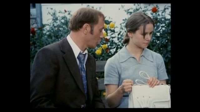 Что делать, если мобильника нет, а позвонить надо? смотреть онлайн