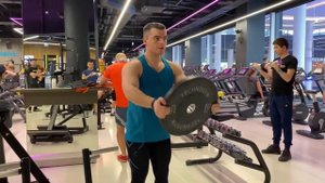 Махи диском перед собой техника выполнения