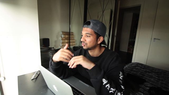 REACTING TO RUSSIAN RAP IC3PEAK - THE PIT\\ЯМА FT. GHOSTEMANE (LOCKDOWN REACTIONS) смотреть онлайн