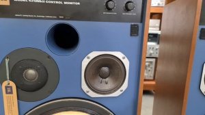 Cặp Tiếp theo Sưu Tầm Thíu Xốp JBL 4312 MKii  Monitor Dòng Loa Kiểm Âm Cao Cấp Của Mỹ ??