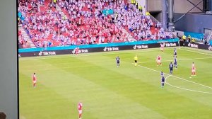 КРИСТИАН Эриксон упал на поле. Christian Erickson🙏🙏🙏 EURO 2020