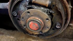 ЗАМЕНА ЗАДНЕГО СТУПИЧНОГО ПОДШИПНИКА ПЕЖО 406/ Replacement of rear wheel bearing  Peugeot 406