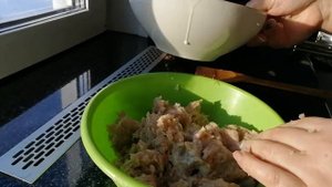 Готовлю третий день! Котлеты на овощной подушке, сочные и ароматные!