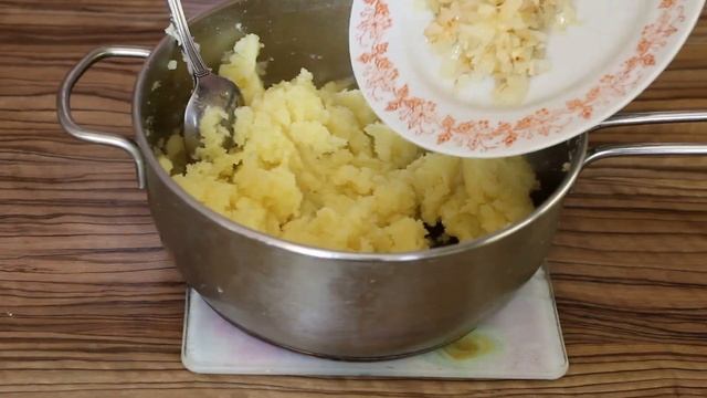 Шаньги или шанежки с картошкой,  как в детстве у бабушки.