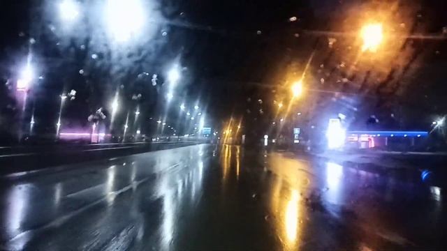 Загрузился на Омск! Цена на Газ!Завтрак в Кабине! На Урале местами снег! #газель #дальнобой #весна смотреть онлайн