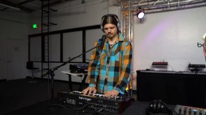 Behringer Vocoder VC340 | Synthesizer | Vintage King