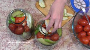 КОНСЕРВАЦИЯ ПОМИДОР (без уксуса) с яблоками на зиму. Очень простой пошаговый рецепт