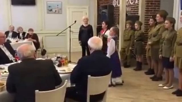 Дуся.Валенки смотреть онлайн