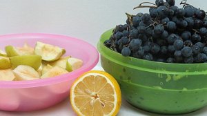 Компот из винограда и яблок