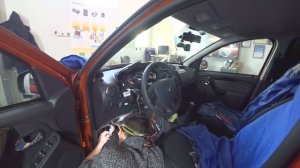 Рено Дастер |  Автосигнализация с автозапуском Pandect