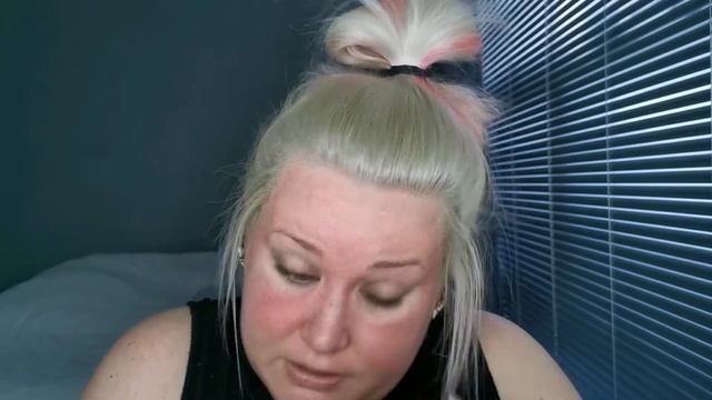 RedBlend Rosacea | URIAGE MICELLAR WATER | Makeup Removal and Rosacea | Sensitive Skin смотреть онлайн