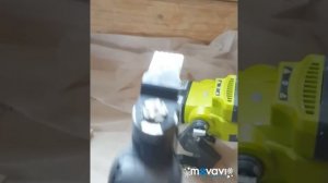 Аккумуляторный фонарь и реноватор Ryobi