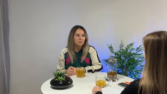 Женская реализация в 21 веке, громкие разводы, служение в паре!