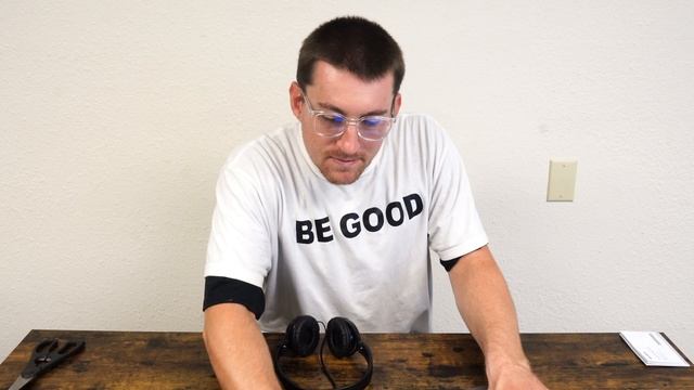 Best In Class. Sony ZX110 Headphone First Look And Comparison смотреть онлайн