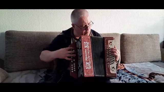 Подмосковные вечера - пробую освоить гармошку, учусь играть.