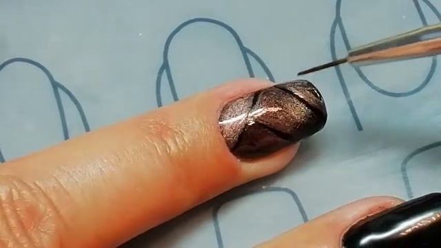 Маникюр гель-лаком кошачий глаз/Френч гель-лаком кошачий глаз/