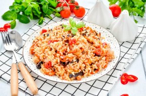 КАК ПРИГОТОВИТЬ ПЛОВ С СУХОФРУКТАМИ