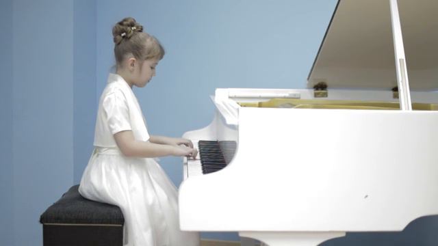 Быстрякова Дарья - К.Черни Этюд  4 C dur op. 299