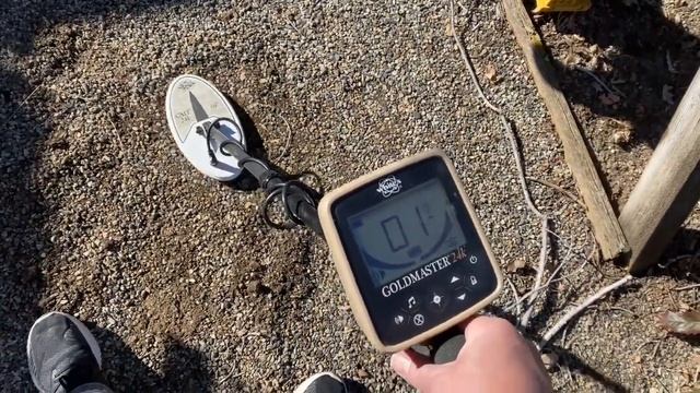 White's Goldmaster 24K VS Minelab Monster 1000